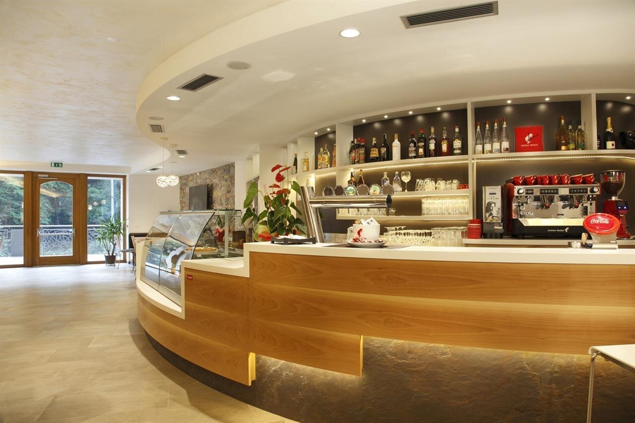 area bar 2 