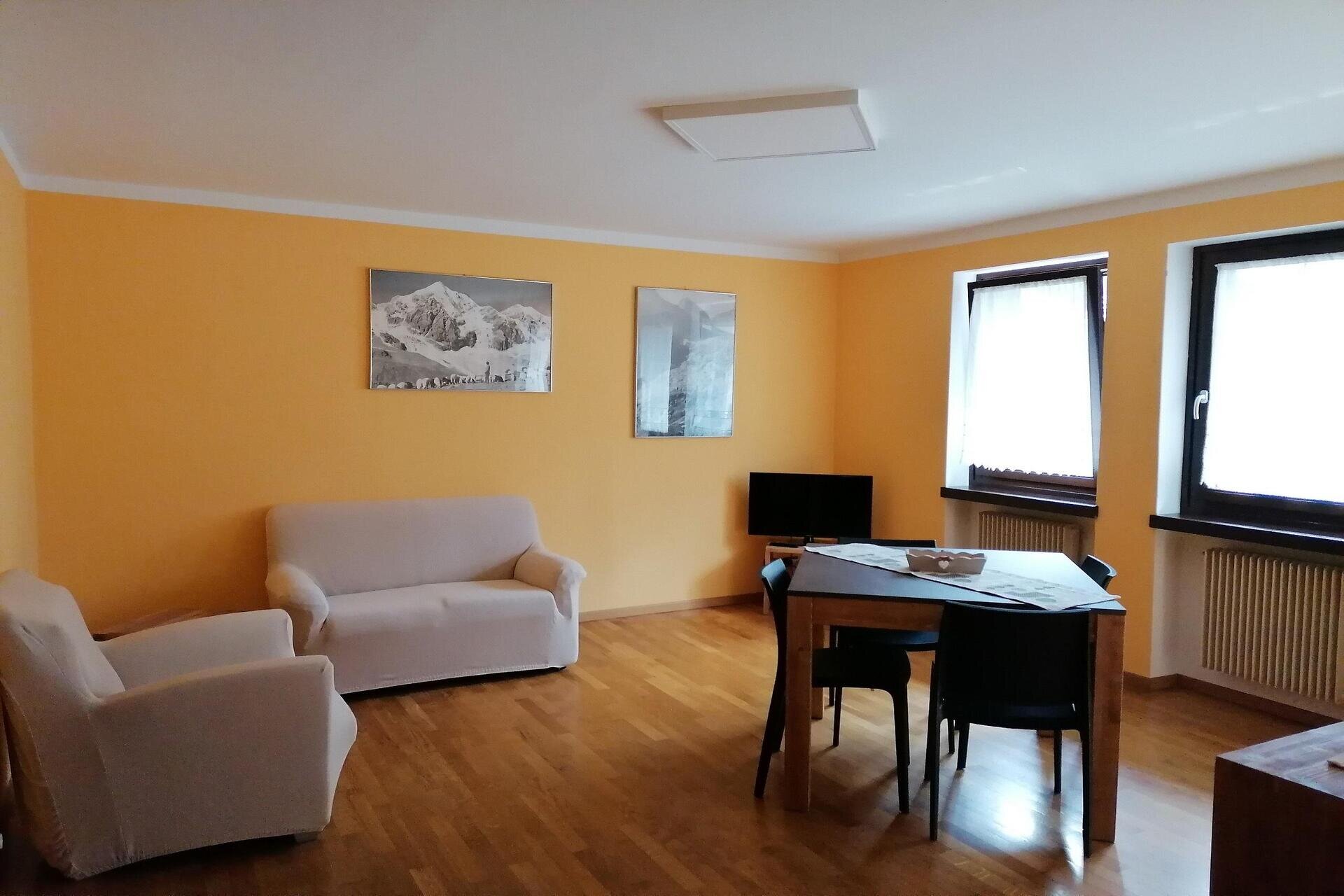 APPARTAMENTO ADAMELLO