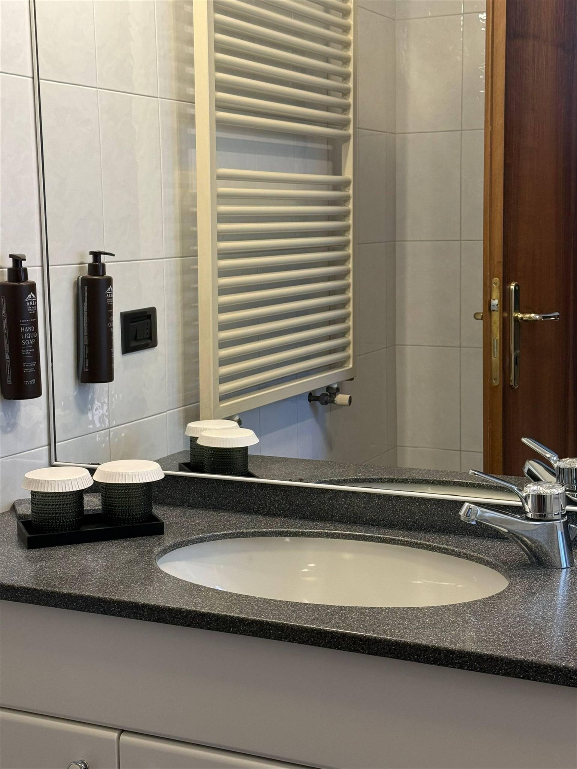 ARIA LIFE HOTEL - bagno