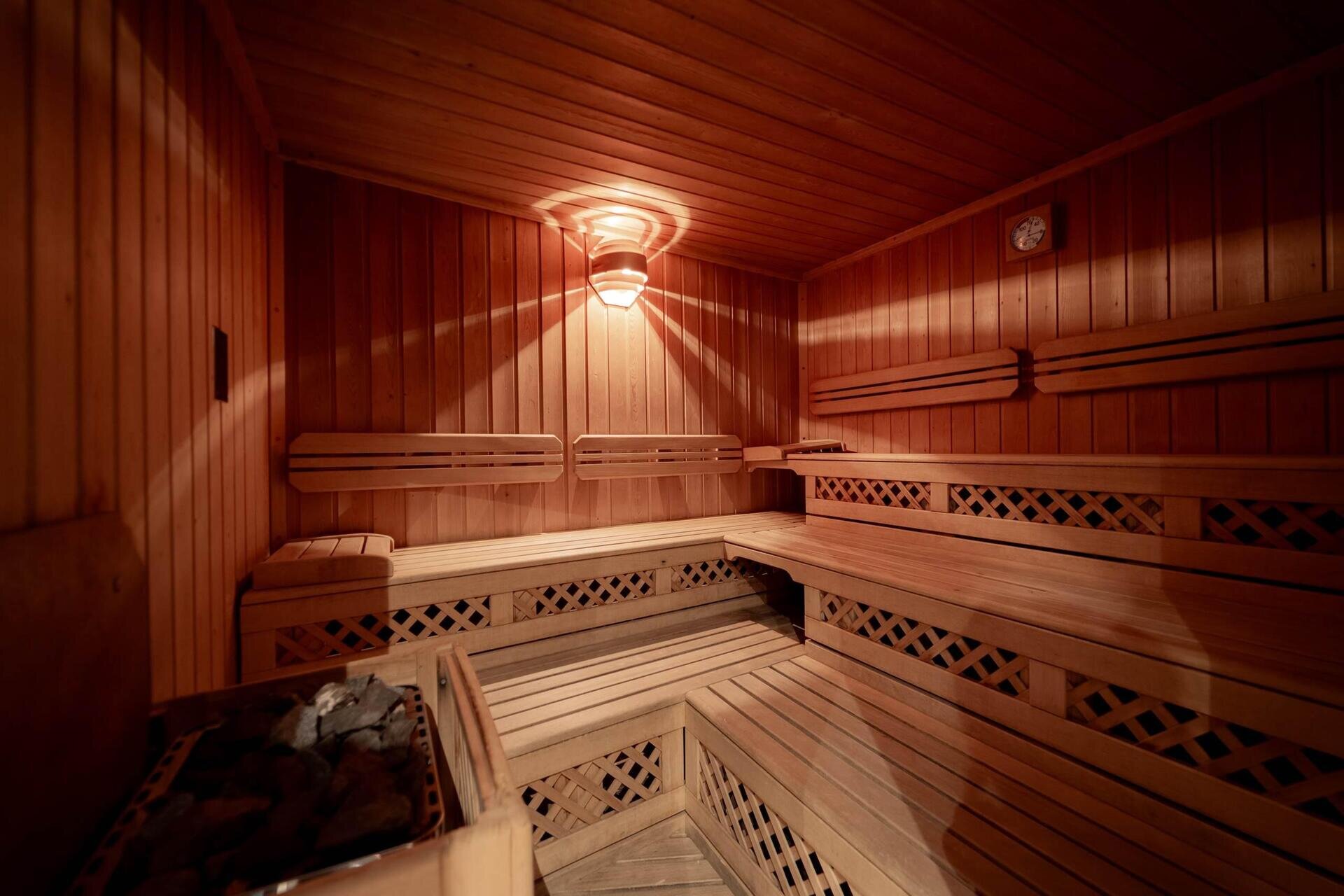 FINNISH SAUNA
