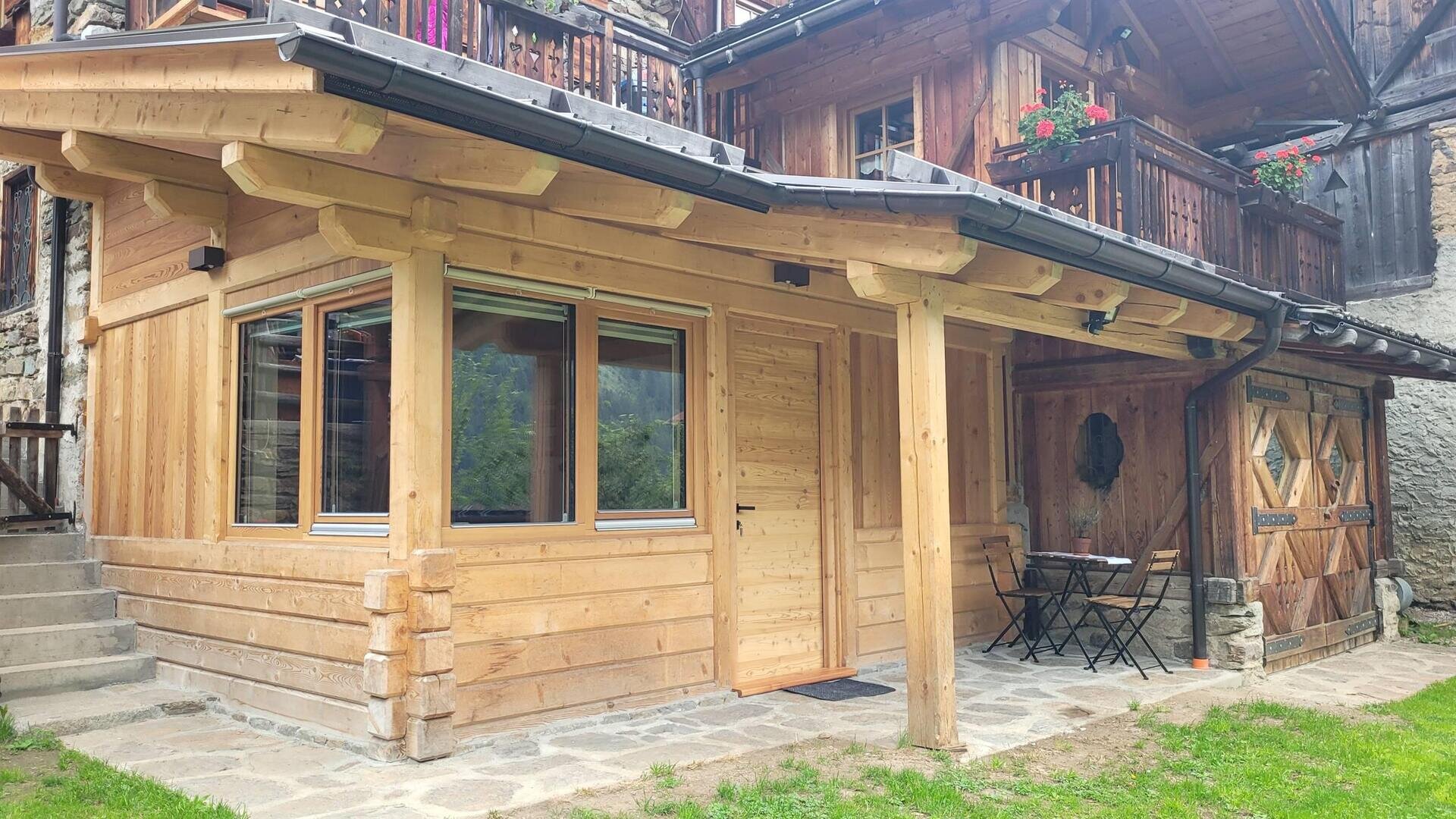 B & ZIRM LODGE