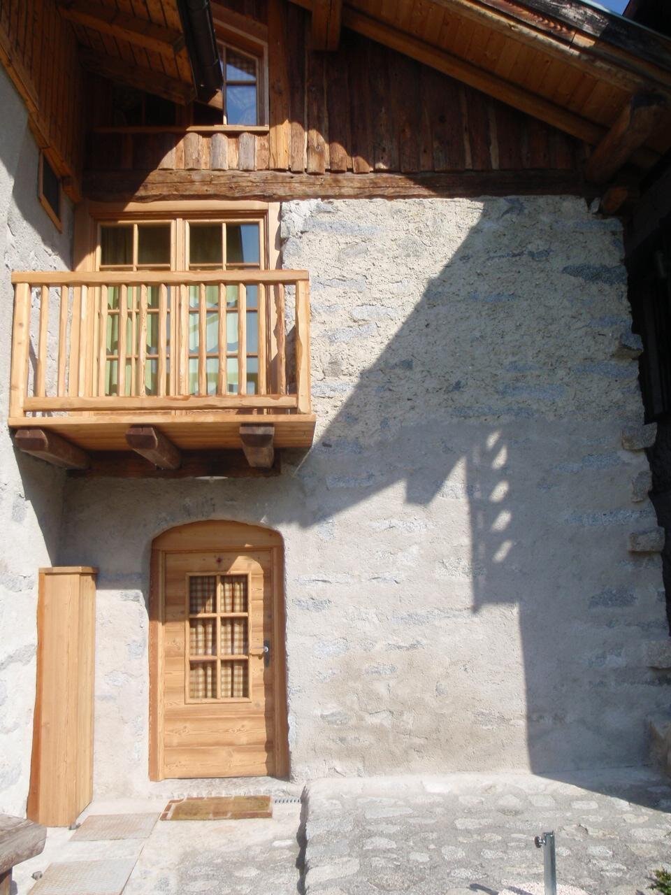 Images Trn 1 9d36526e 53ad 45b8 A69a 50ecda3e23e8 99 Image