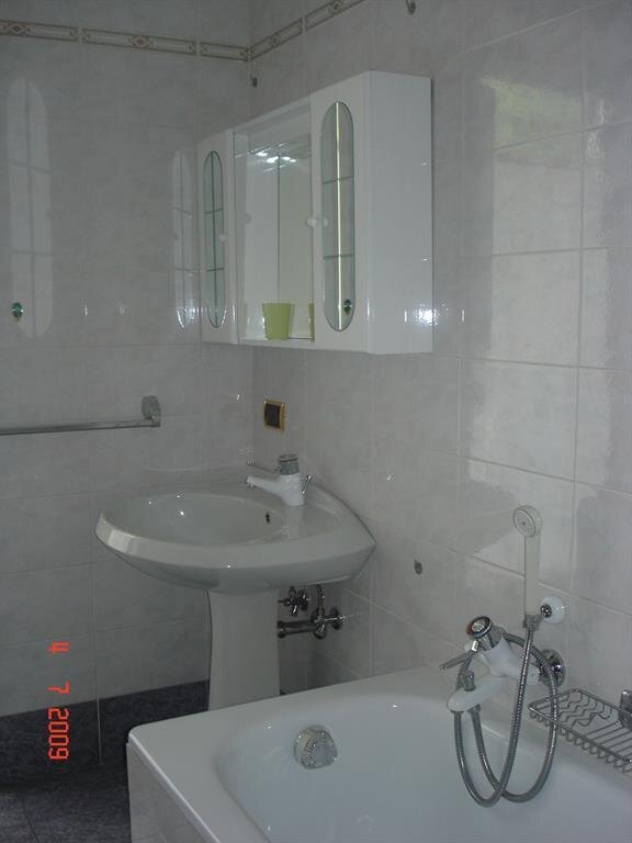 Images Trn 1 5f35fb53 Bd27 4ccb Ab44 550795cffff9 99 Image