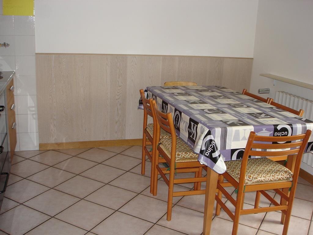 Images Trn 1 019b82a8 6366 44fc Bb6b A5ac86ff1763 99 Image