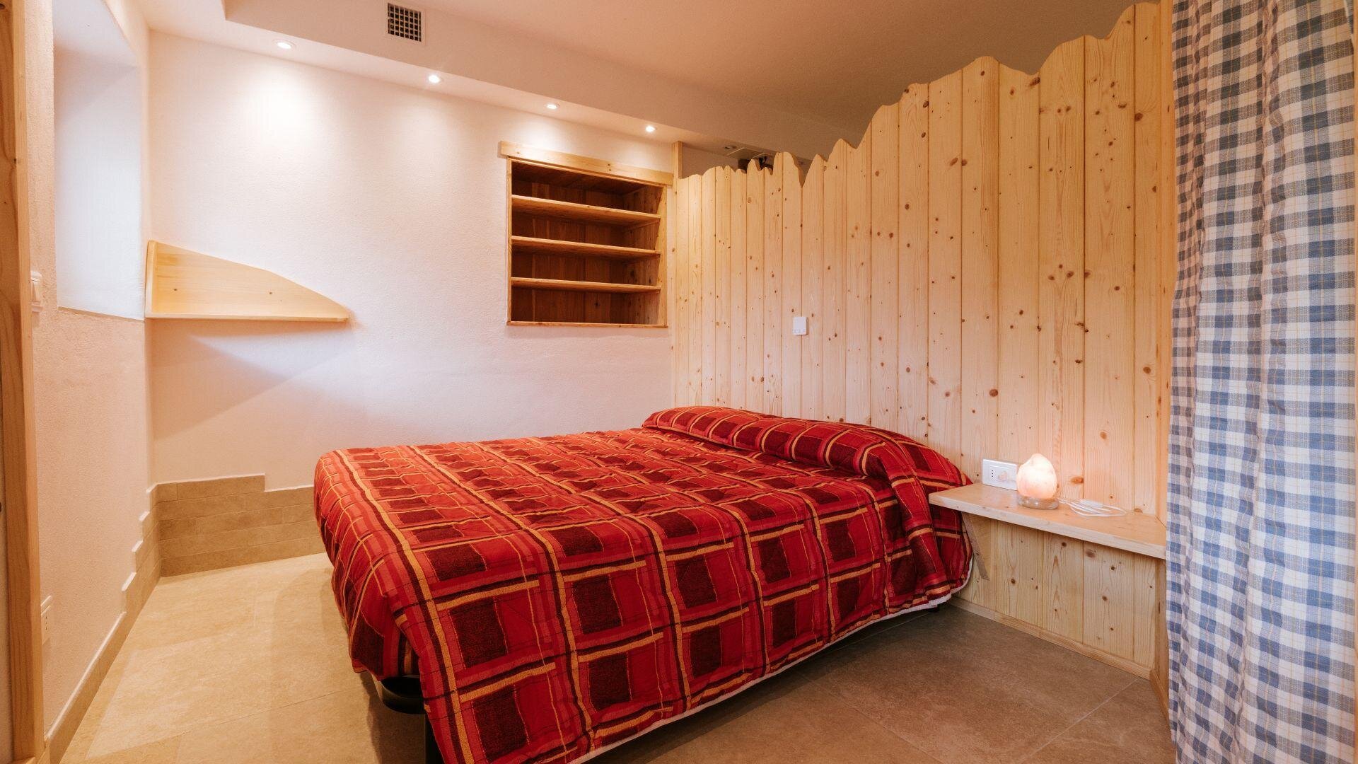 Images Trn 1 70312611 B1e1 42b1 Be43 Ae0e16a2ab50 99 Image