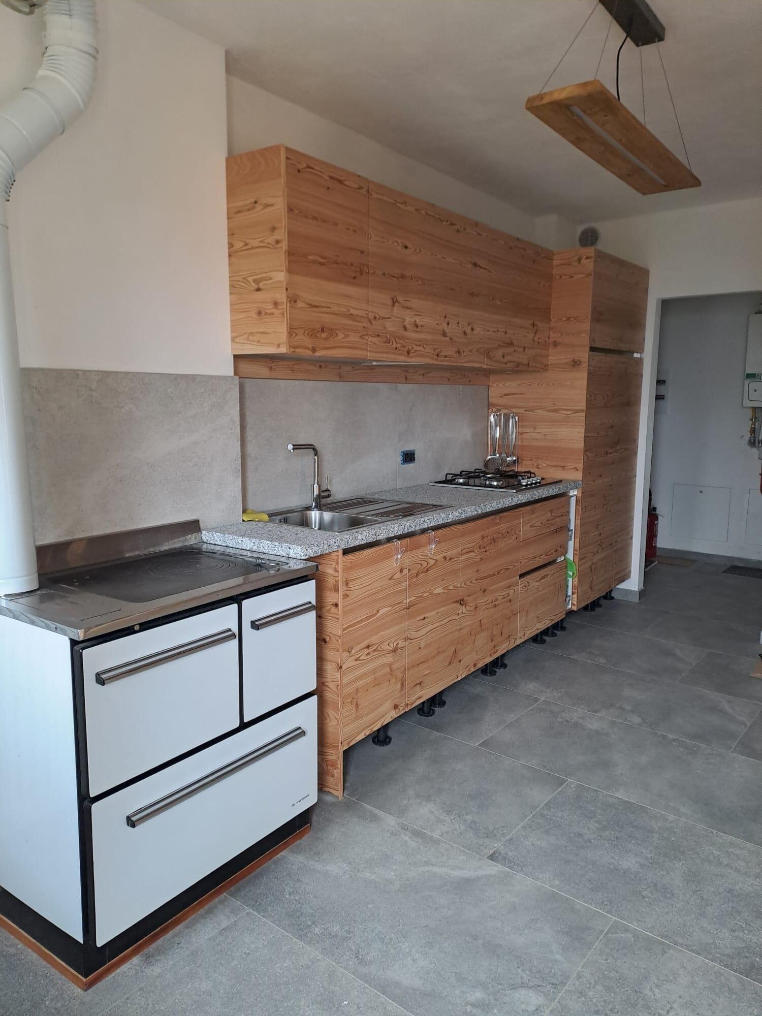 Cucina e scale