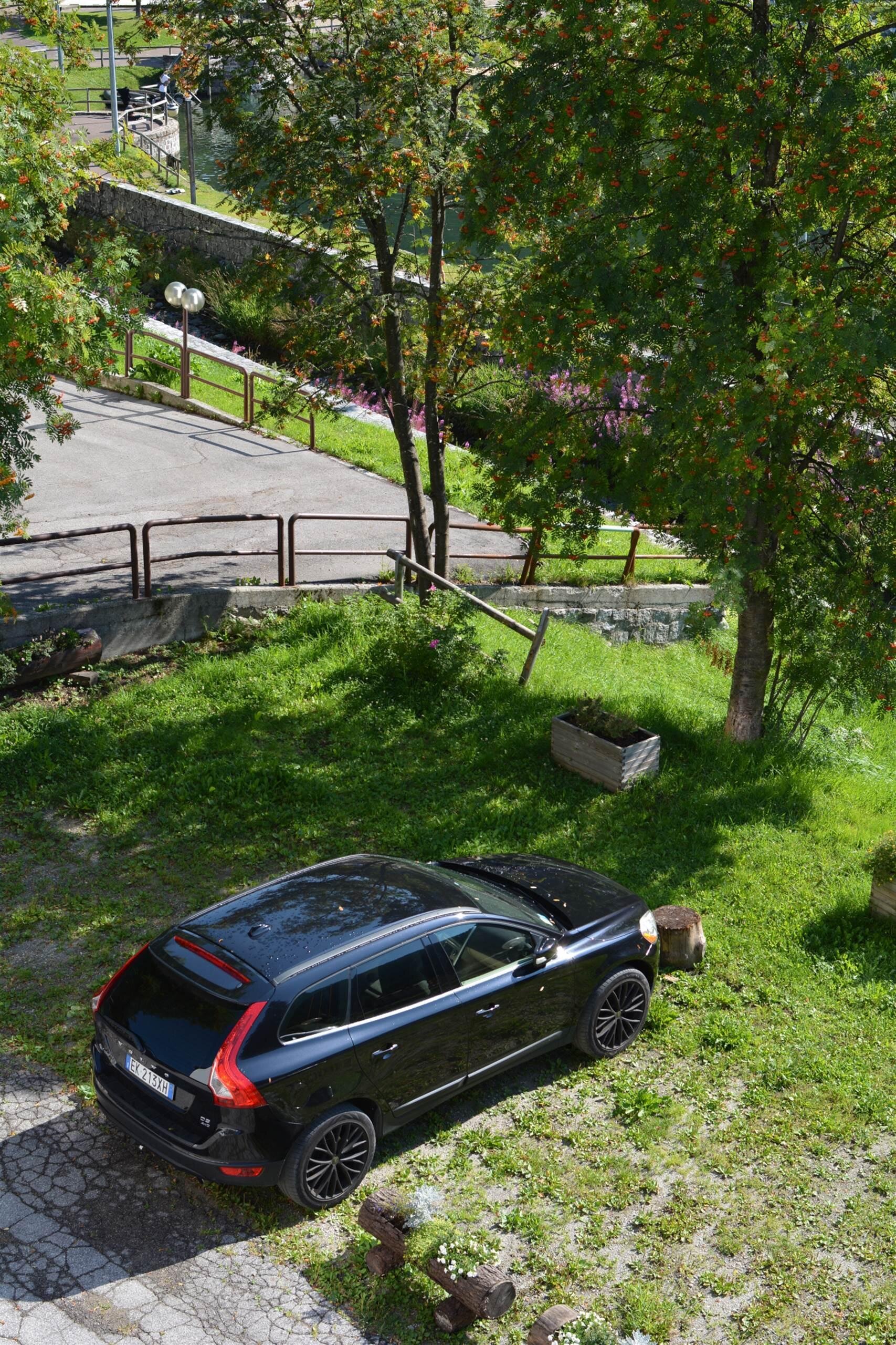 Parcheggio privato 2