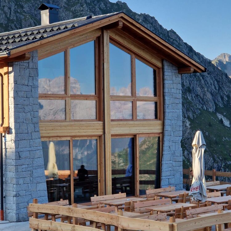 Hotel - Rifugi / Capanne - CORNISELLO - Pinzolo