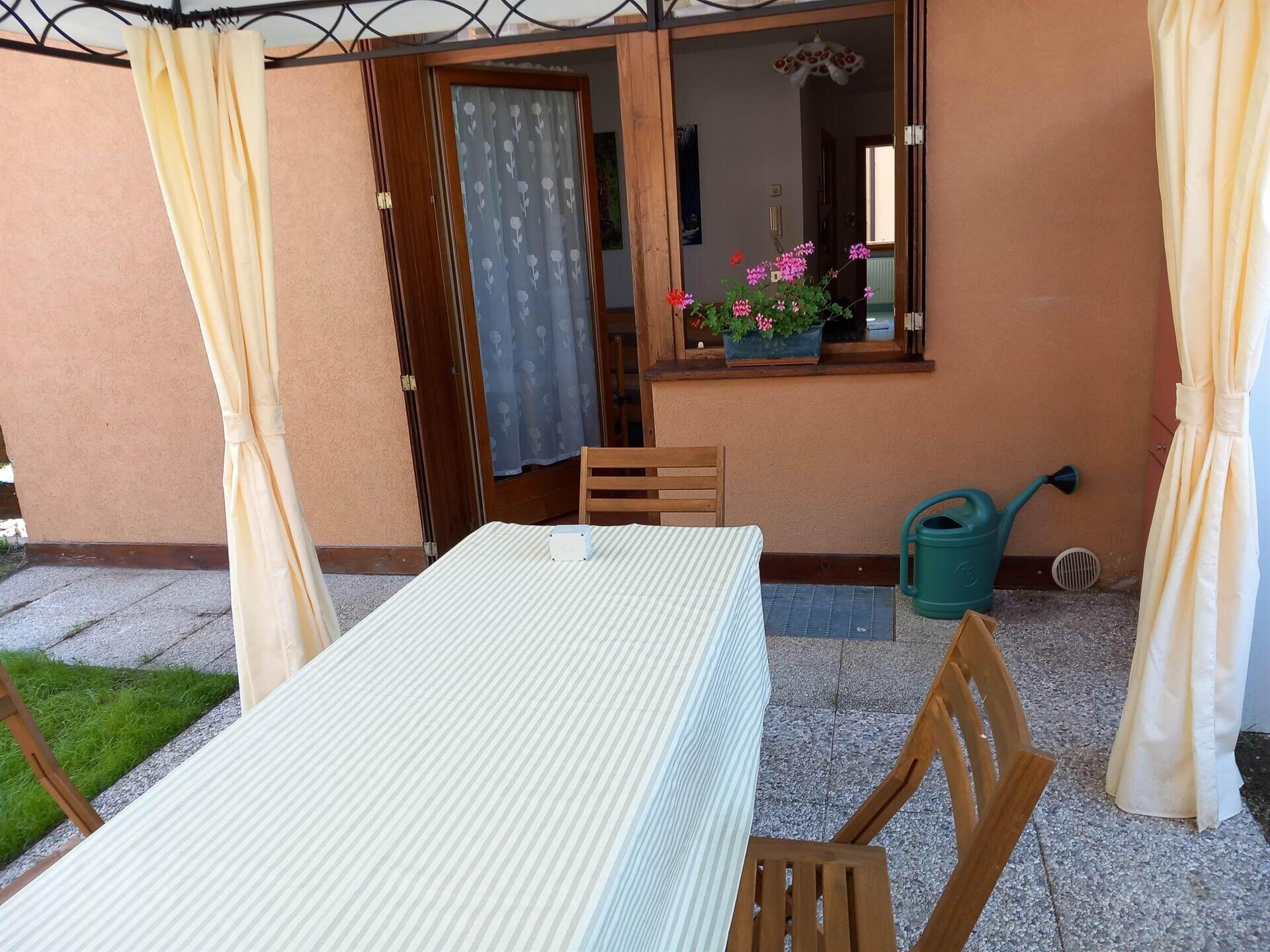 Images Trn 1 335ce0e5 3153 412c Bc9a 22e5e115ae55 99 Image