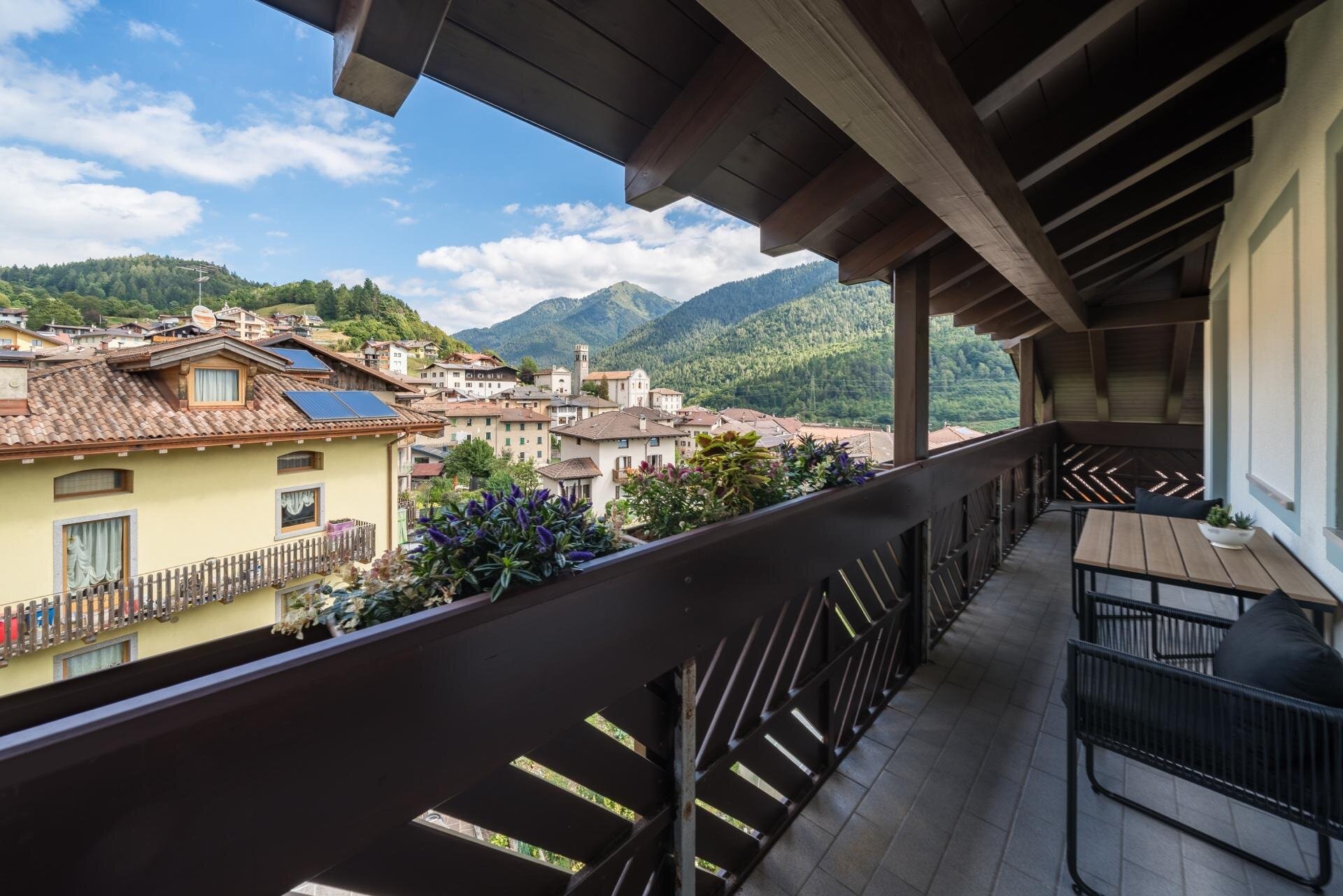 OND05829-HDR