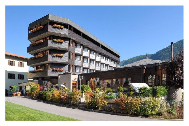 HOTEL HENRIETTE