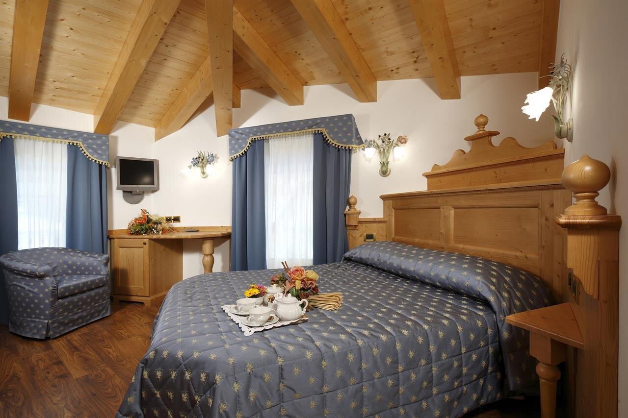 HOTEL MOUNTAIN RESORT