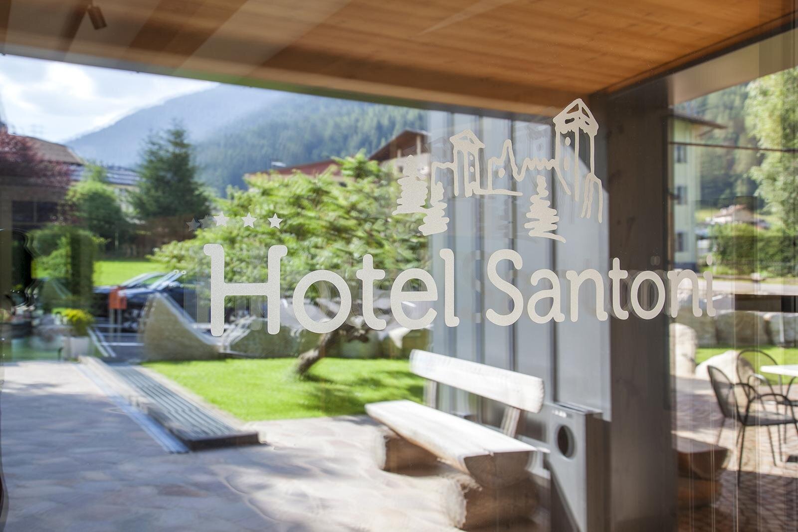 Hot_Santoni_bassa_26