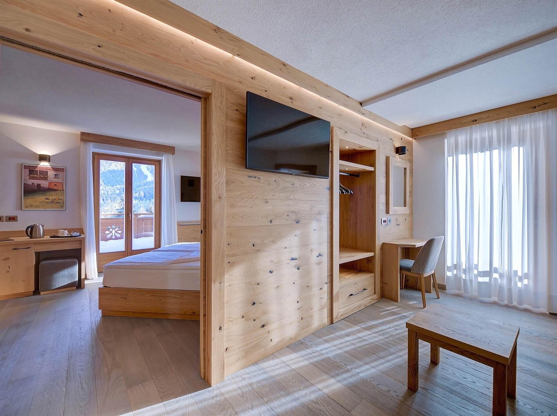 _STV5769And9more_Fusion-Interior