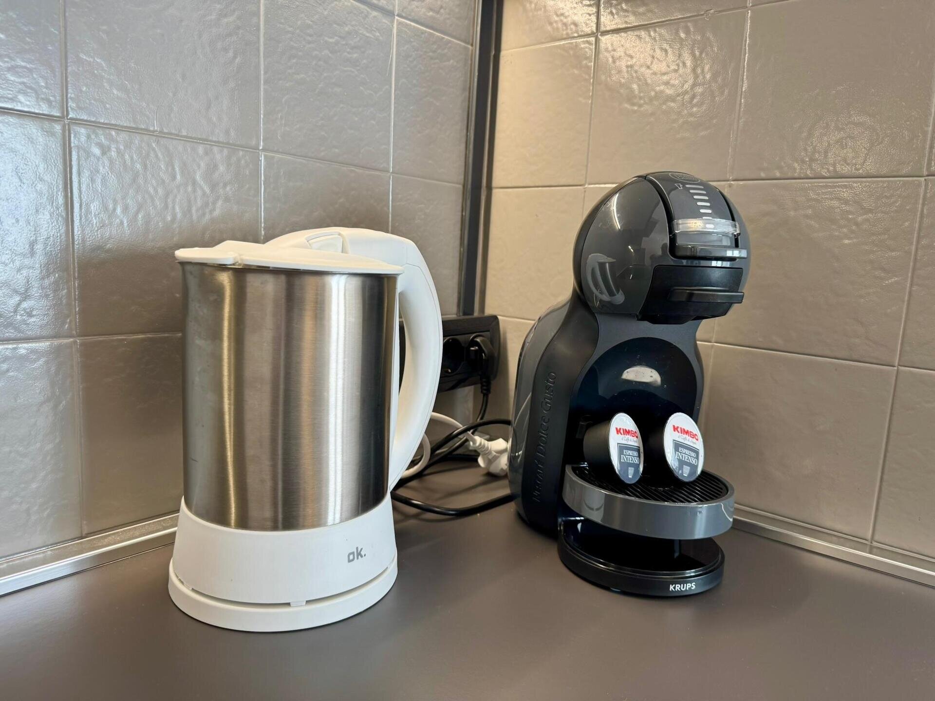 5C62A473-A335-4284-BCF5-7F3D87EE10EF