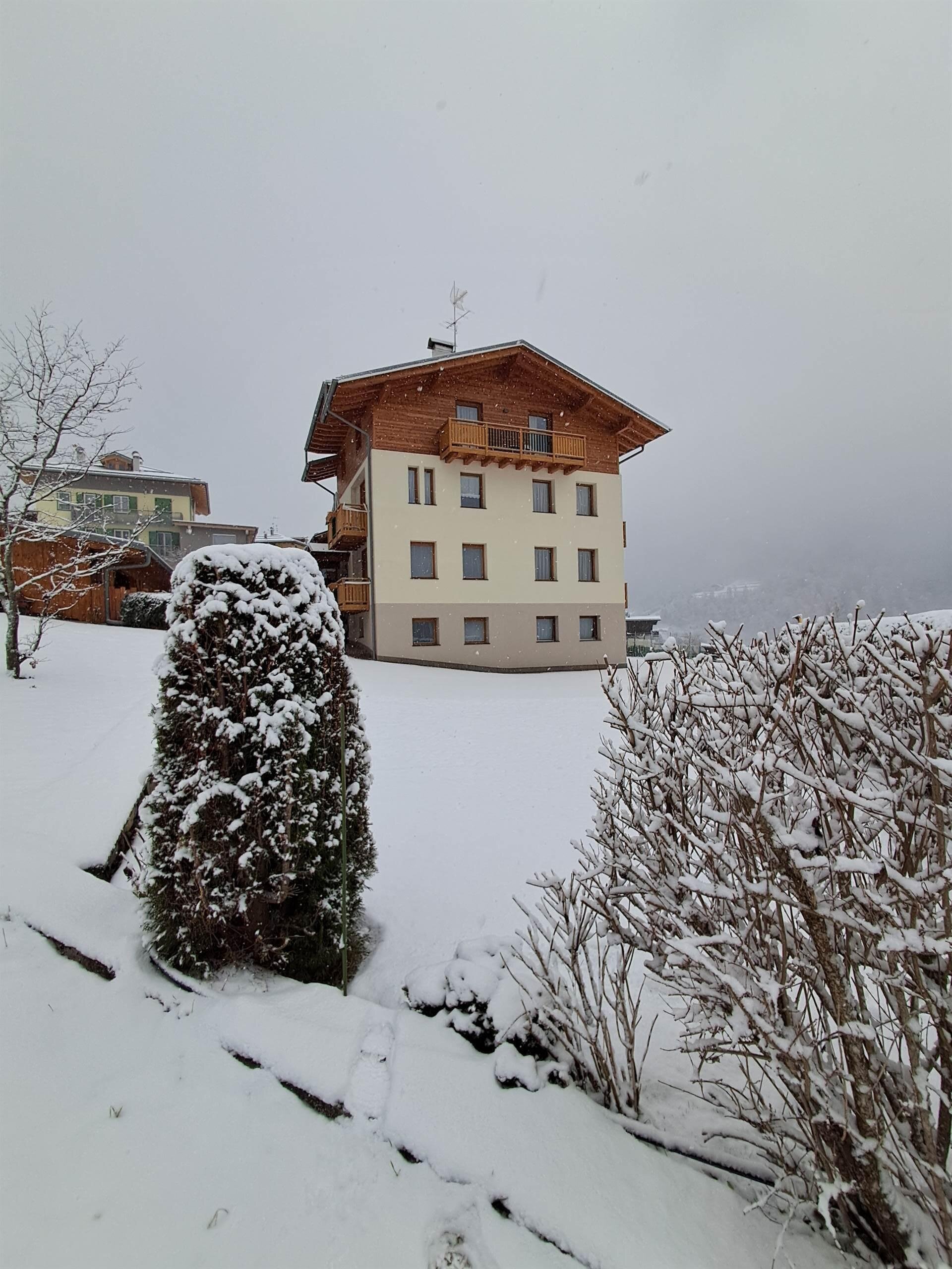 casa in inverno