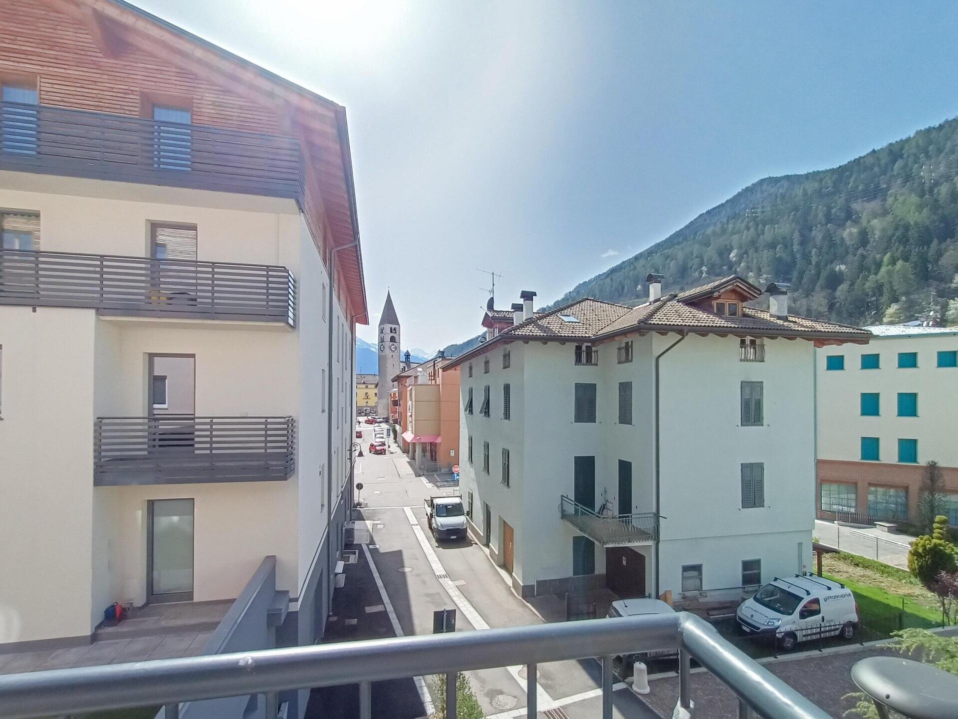 Images Trn 1 90ac4ce0 Cea6 485d Ad5f Db8b352f8fdb 99 Image