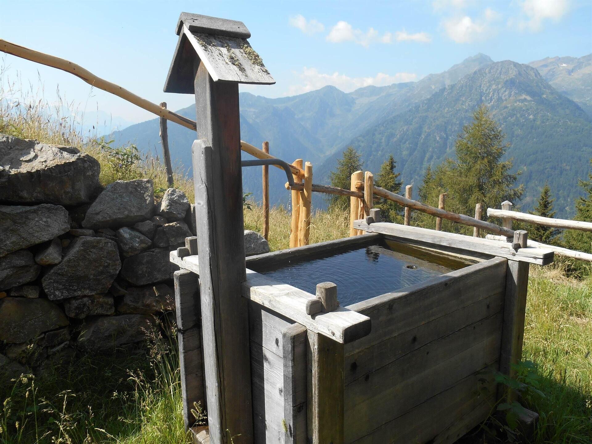 Residence Bonetti - Fontana a Malga Mandrie