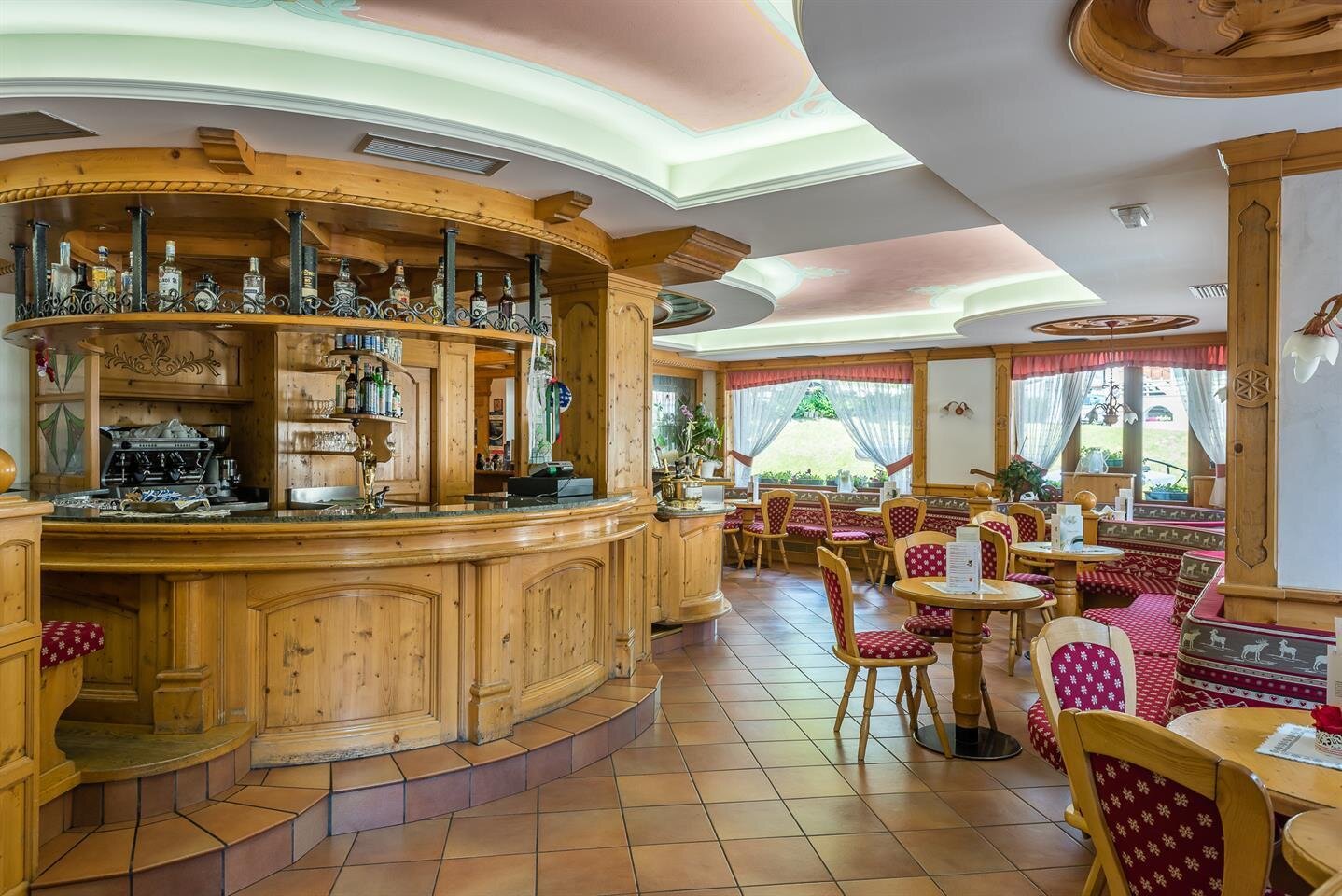 BAR AREA
