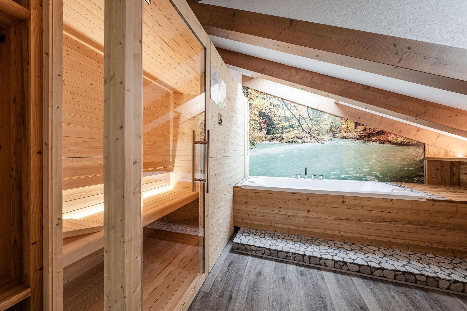 SAUNA E JACUZZI