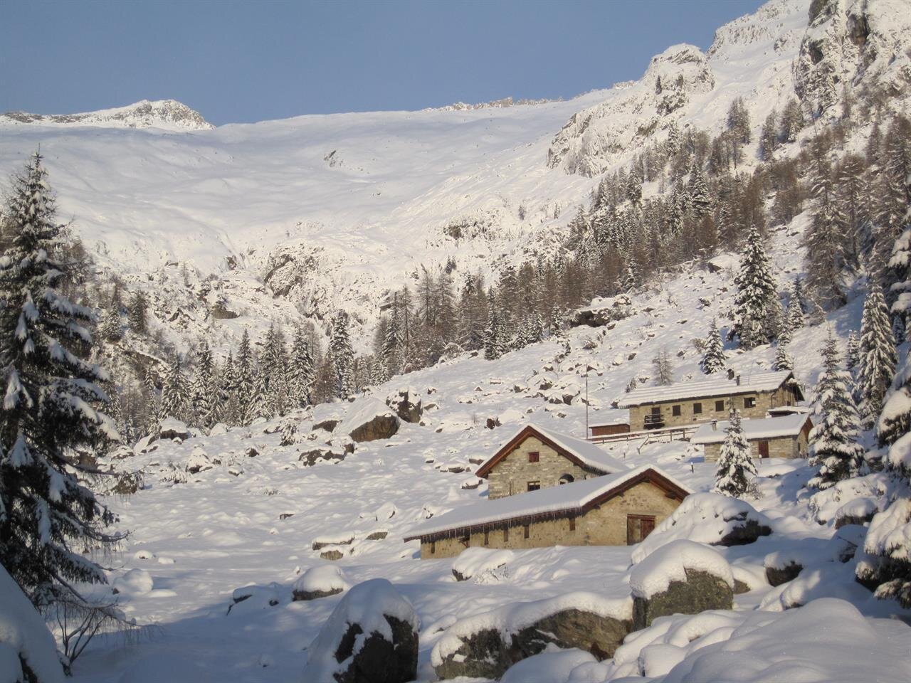 esterno con neve 3