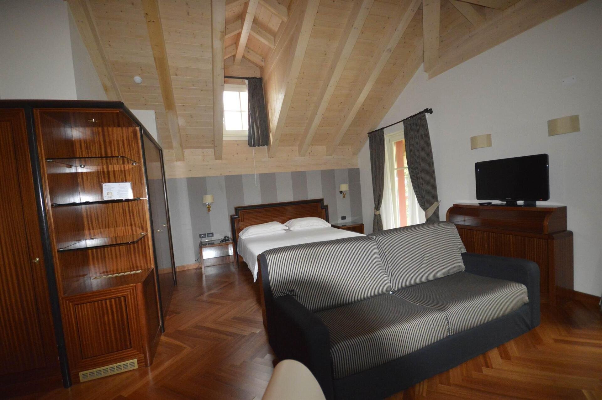 Suite mansardata - vista d'insieme